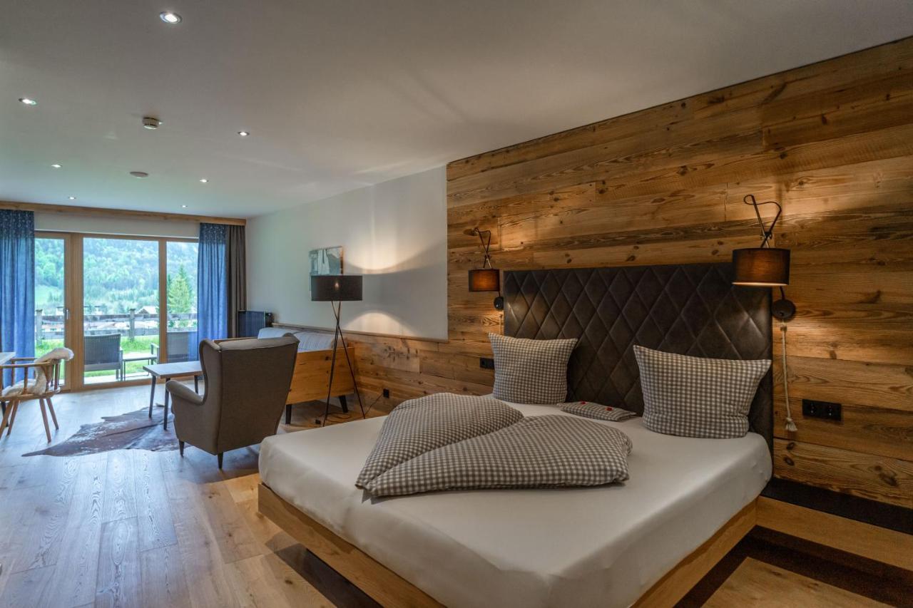 Hotel Landhaus Tirolerherz Санкт-Ульрих-ам-Пиллерзее Экстерьер фото